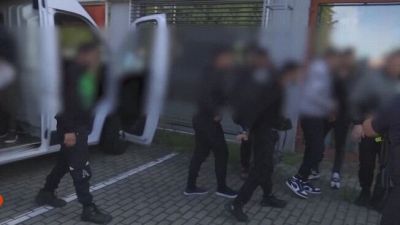 Migranti, domani la Germania ci rimanda il primo di 3 clandestini