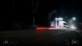 Elon Musk presenta la nuova Tesla: può quasi volare