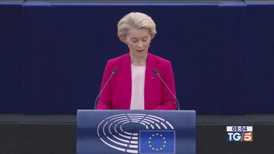 Un piano che divide "Anche soldi privati"