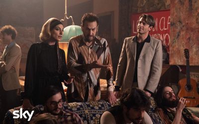 Non ci resta che il crimine - la serie: tornano i viaggi nel tempo di Marco Giallini