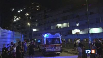 Napoli, primi indagati per il crollo a Scampia