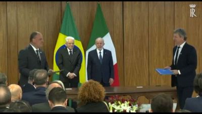 Italia-Brasile, la firma di accordi su patenti e tra università