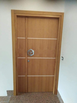 porta in legno massello - FALEGNAMERIA IOANNONE