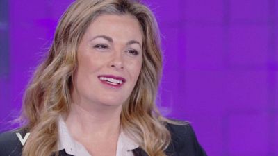Angeli, Vanessa Incontrada ritrova la felicità con un uomo
