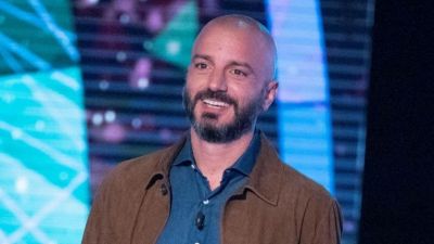 Tutto l’amore del mondo, Nicolas Vaporidis perdutamente innamorato