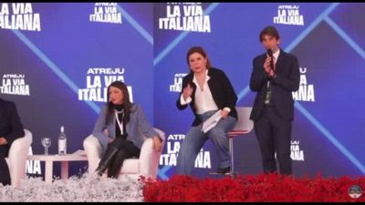 "Da governo persecuzione verso coppie gay". Atreju fischia Maiorino