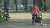 Arriva bonus mamme tagliata iva sull'arte