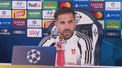 Fabregas: "E' un momento storico, ma alla fine è una partita di calcio come le altre"