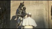 Parigi, Papa Leone XIV visita la cattedrale di Notre-Dame