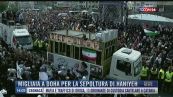 Breaking News delle 14.00 | Migliaia a Doha per la sepoltura di Haniyeh