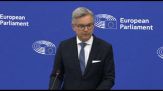 Migranti, Commissione Ue presenta nuovo regolamento su rimpatri