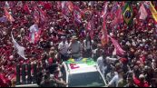 Brasile, Lula in piazza dopo la sconfitta al primo turno delle elezioni
