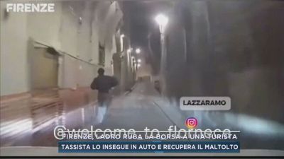 Firenze, ladro ruba la borsa a una turista