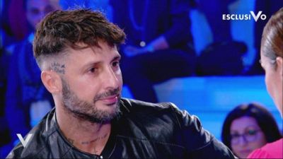 Fabrizio Corona: tutto sul paparazzo ed esperto di gossip