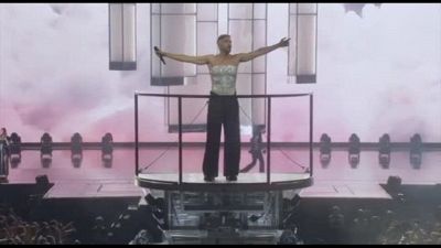 Mengoni fa sold out allo Stadio di San Siro: "Grazie Milano!"