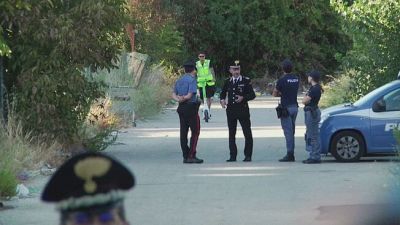 A Roma blitz nel palazzo della droga di via Tallone a Tor Sapienza