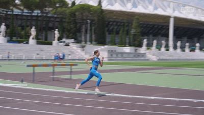 Gli staffettisti azzurri si radunano allo Stadio dei Marmi per gli Europei