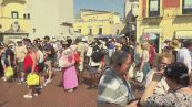 Da Sirmione a Capri, da Como a Firenze, allarme per l'averturism+I comuni