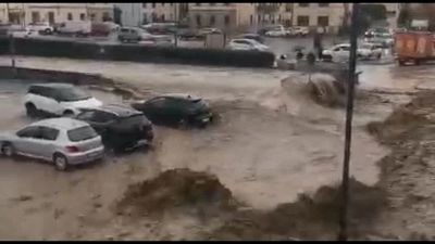 Maltempo in Toscana, allerta rossa per i fiumi: "Massima prudenza"