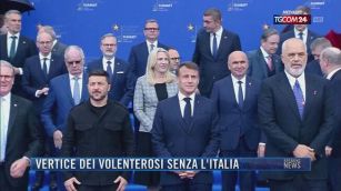 Breaking News delle 21.30 | Vertice dei volenterosi senza l'Italia