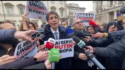 Protesta +Europa mentre Orban vede Meloni: "No a modello liberticida"