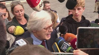 Sgarbi dovette lasciare il ministero dei Beni Culturali, adesso è assolto