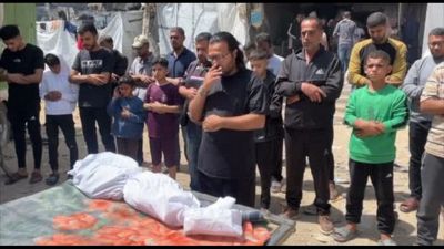 Attaccata clinica Onu a Gaza, i palestinesi piangono i loro cari