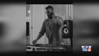 Fratture da nuovi esami, com'è morto il Dj?