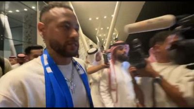 Accoglienza da star a Riyadh per Neymar