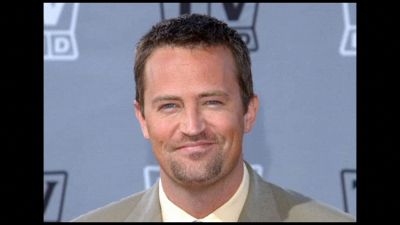 Cinque indagati per la morte di Matthew Perry di "Friends"