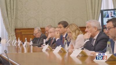 "Ue, indichiamo Fitto" Lavoro, luglio record