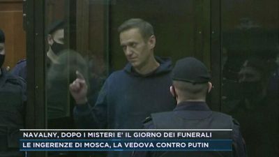 Navalny, dopo i misteri è il giorno dei funerali