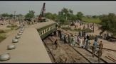 Deraglia di un treno in Pakistan: almeno quattro morti
