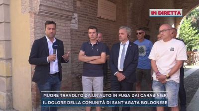 Muore travolto da un'auto in fuga dai carabinieri