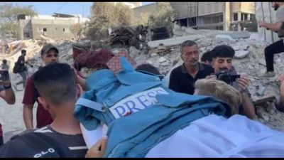 Morti e feriti dopo attacco israeliano in internet café a Gaza City