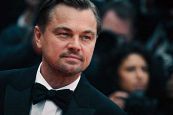 Stasera in TV (22 marzo), film e programmi da vedere: scatta il confronto tra Leonardo DiCaprio e Pa