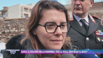 Sara, il dolore della mamma: "Eri il sole, ora solo il buio"