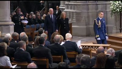Biden al funerale di Carter: un uomo di carattere e fede