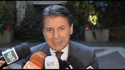 Bollette, Conte(M5s): decretino da 3 miliardi, una cosa ridicola