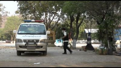 Sisma Myanmar, soccorritori: trasportiamo solo cadaveri all'obitorio