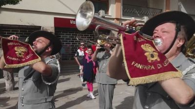 Magenta, "No ai bersaglieri nelle scuole"