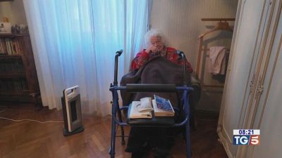 A 99 anni, al gelo dopo l'alluvione