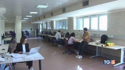 Sud: continua la fuga di laureati