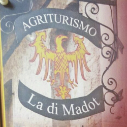 Agriturismo La di Madot logo