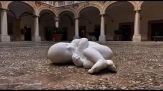 Jago: "La mia scultura vandalizzata ora nel cortile di Montecitorio"