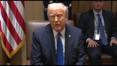 Giornalista nella chat top secret Usa, Trump difende Waltz