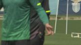 Sarri e la sigaretta "finale": fuma e pensa alla formazione anti-Inter
