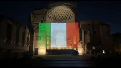 25 aprile, il Tempio di Venere di Roma con la bandiera italiana