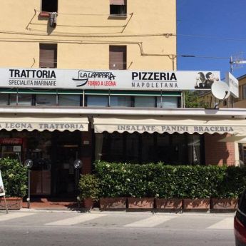La Lampara Trattoria Pizzeria - cucina napoletana