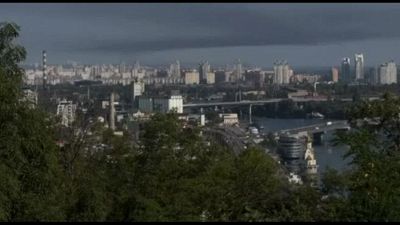 Almeno sette esplosioni a Kiev per attachi aerei russi